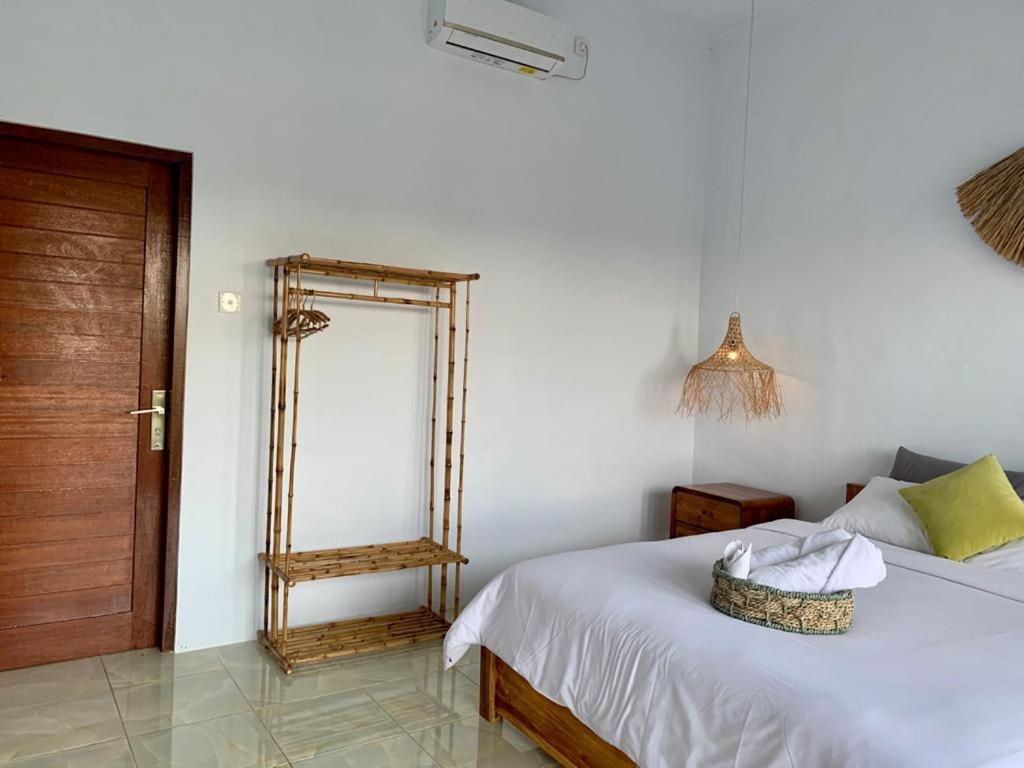 Pratama Guest House Canggu  Phòng bức ảnh